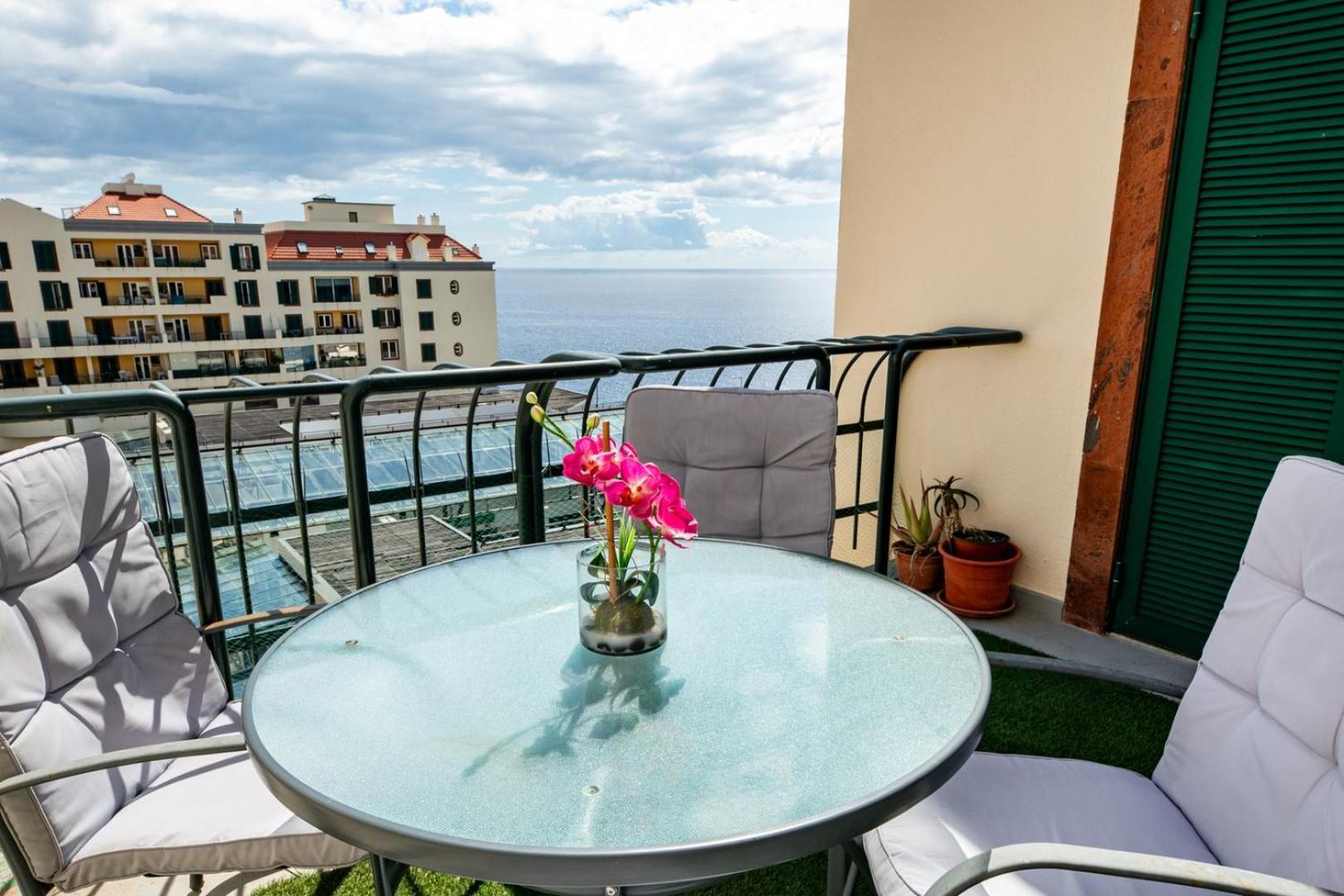 Guestready - Family-Friendly Haven In Funchal Lägenhet Exteriör bild